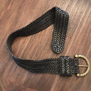 Club monaco leather belt